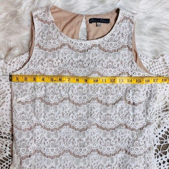 Rose & Olive Lace Lined Boho Shirt - Picture 2 of 6